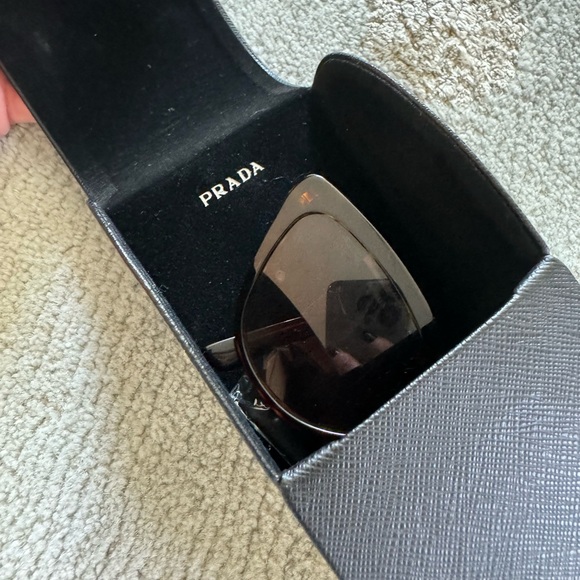 Prada Tortoise Shell Cat Eye Sunglasses - Picture 5 of 6